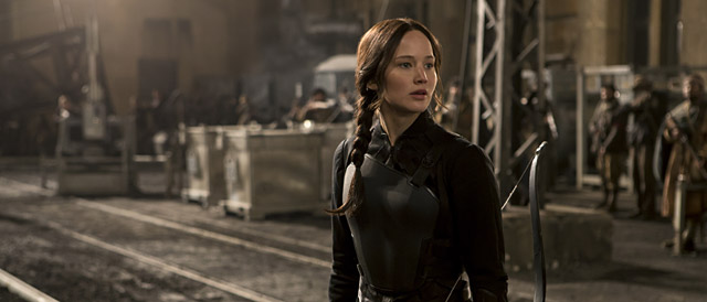 Katniss erobert die Kinocharts